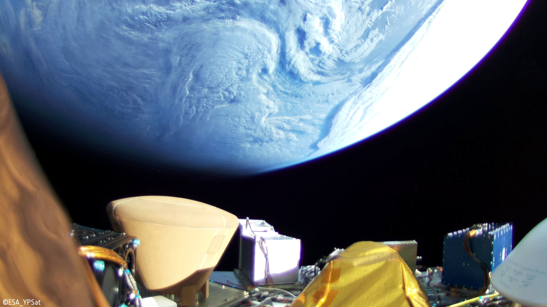 credits: [Scanway](https://scanway.pl/en/space-cameras/scanway-camera-system/)